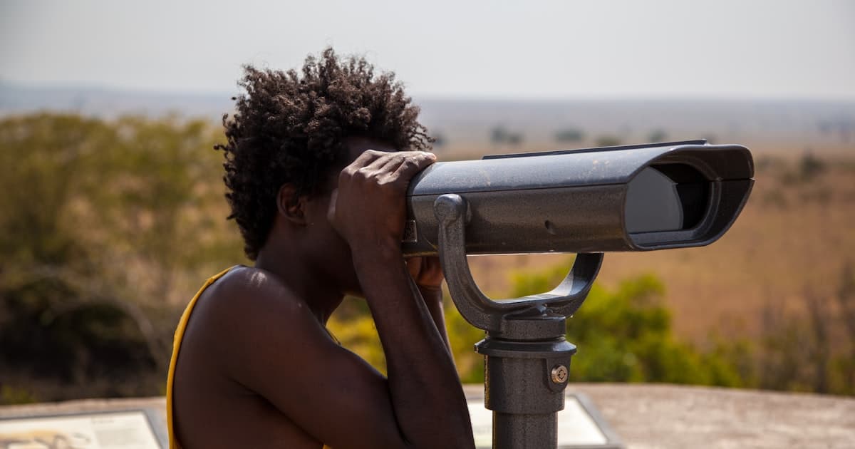 Competitive Intelligence for Sales: How to Always Know What Rivals Are Doing