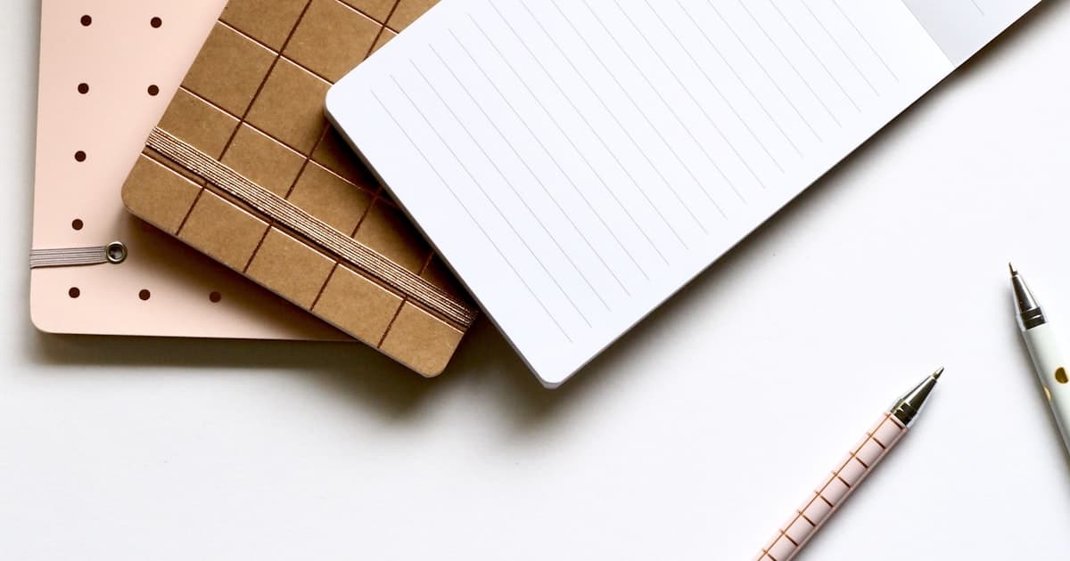 How to Build a Sales Playbook Your Reps Will Actually Use