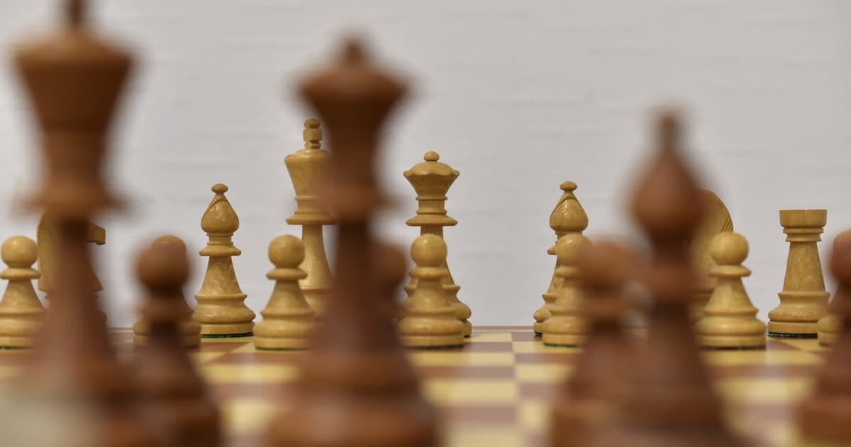 How to Run a Win/Loss Analysis That Actually Improves Your Close Rate